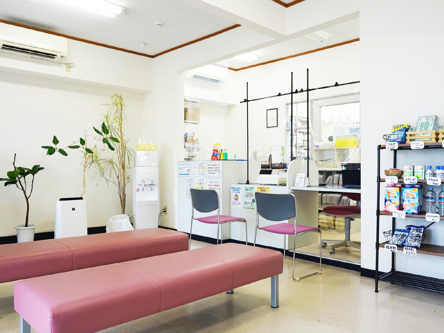 にこにこ薬局　小松店　写真2